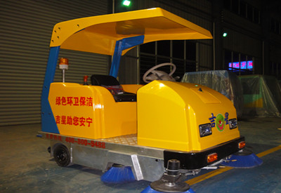 掃地車,電動(dòng)掃地車,電動(dòng)剪板機(jī)